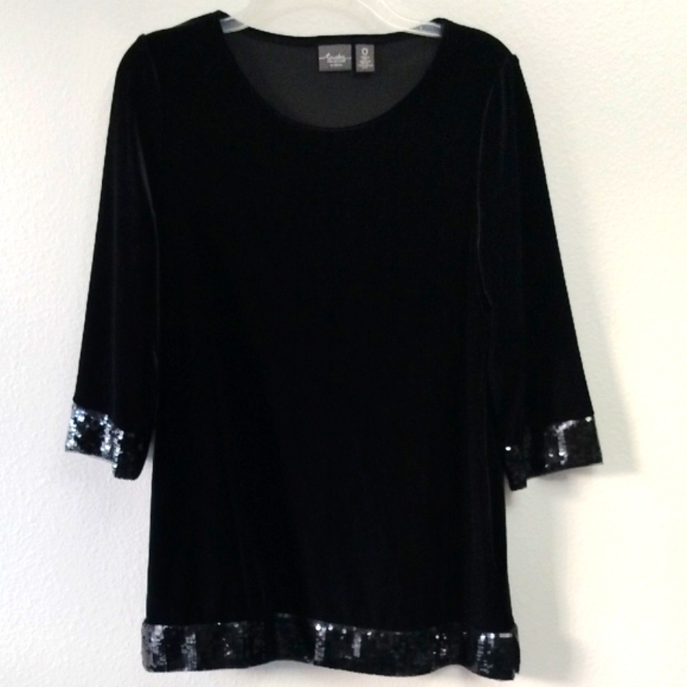 CHICO's Travelers 0 Elegant Black Velvet Tunic Top 3/4 Sleeve Sequin Trim Blouse